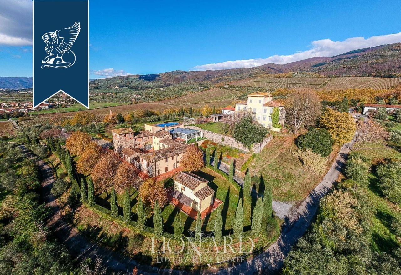 Отель, гостиница в Пистое, Италия, 5 000 м² - фото 3