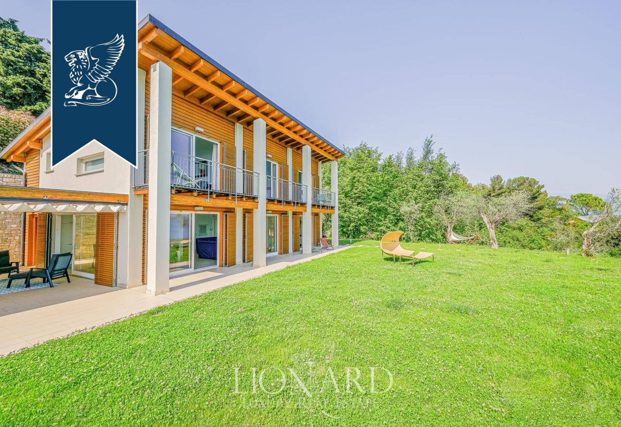 Вилла в Брешии, Италия, 436 м² - фото 3