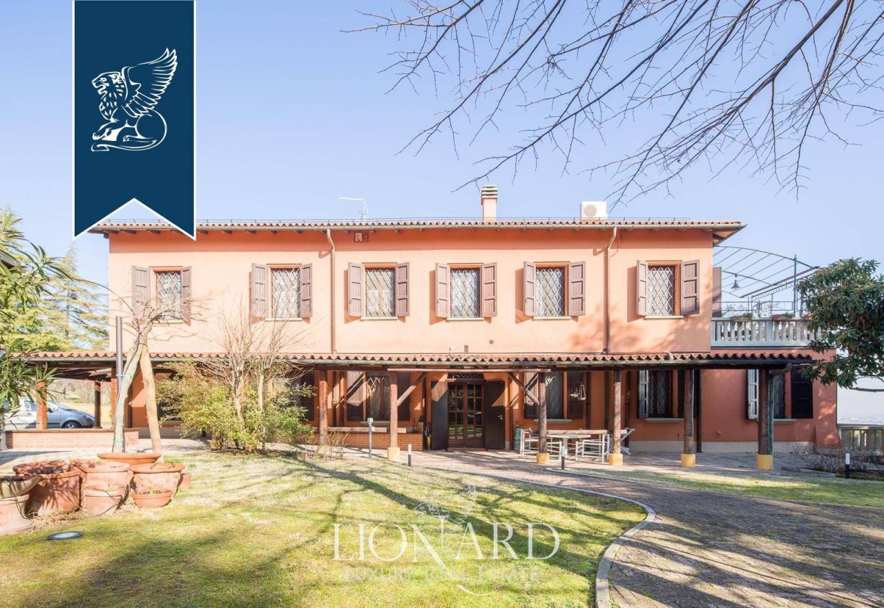 Вилла в Болонье, Италия, 800 м² - фото 4