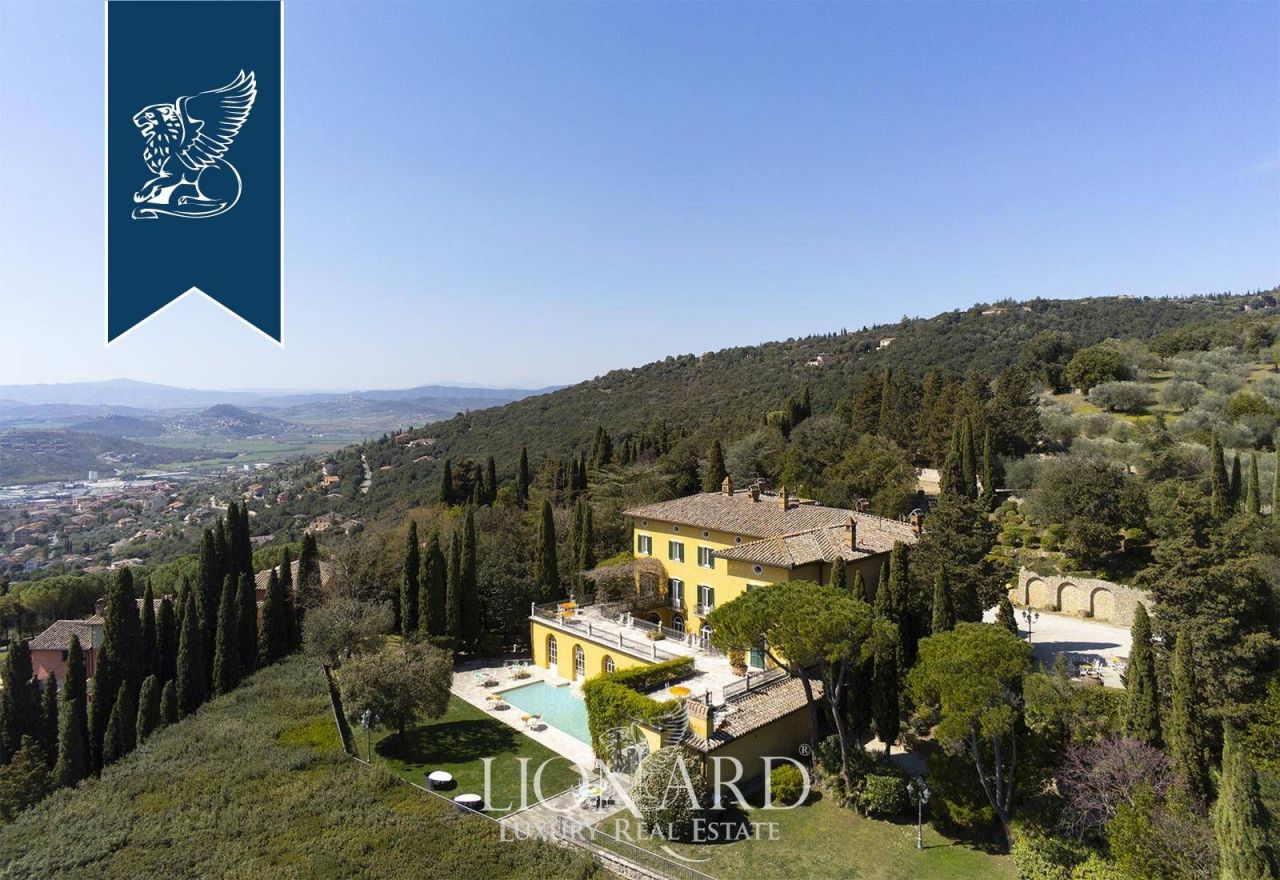 Вилла в Перудже, Италия, 2 100 м² - фото 4