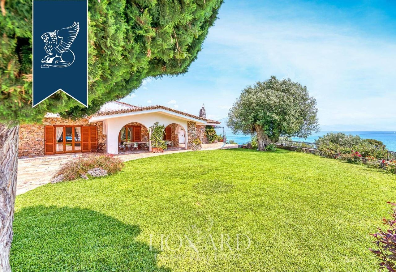 Вилла в Салерно, Италия, 480 м² - фото 4