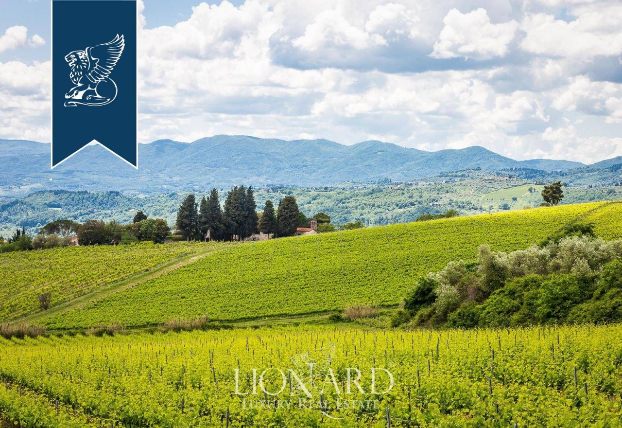 Вилла во Флоренции, Италия, 1 500 м² - фото 4