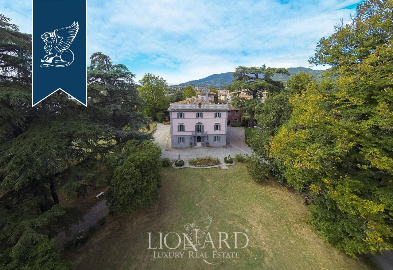 Вилла в Пистое, Италия, 1 388 м² - фото 4