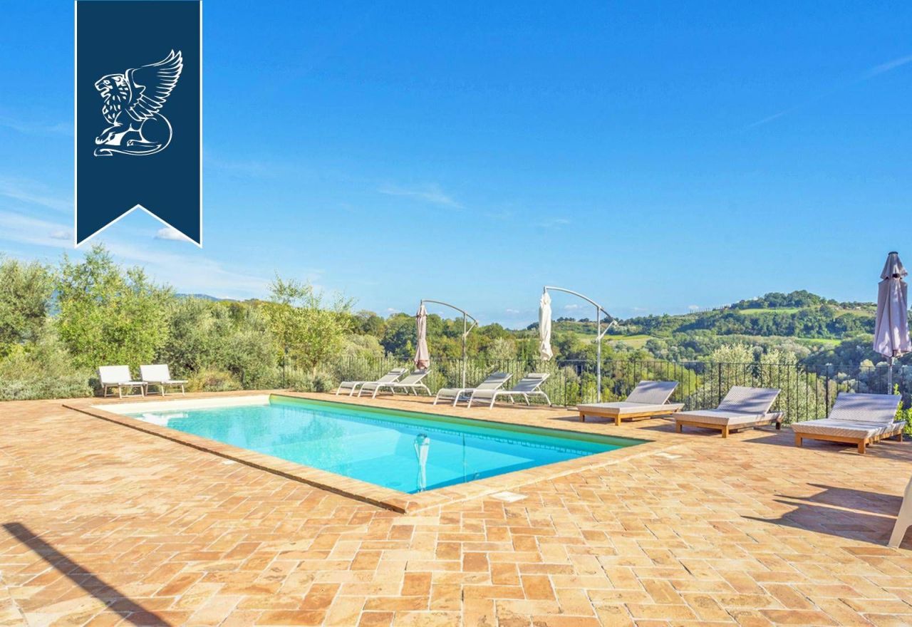 Вилла в Риети, Италия, 300 м² - фото 4