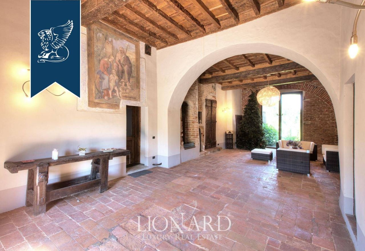 Вилла в Павии, Италия, 1 000 м² - фото 4