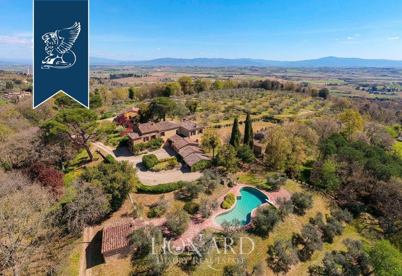 Вилла в Лучиньяно, Италия, 1 000 м² - фото 4