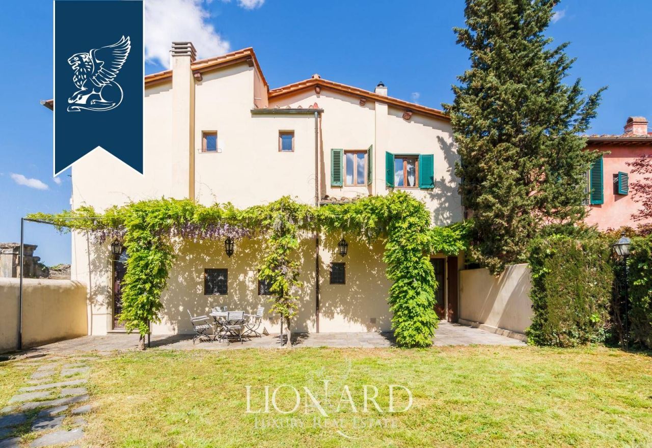 Вилла во Флоренции, Италия, 300 м² - фото 4