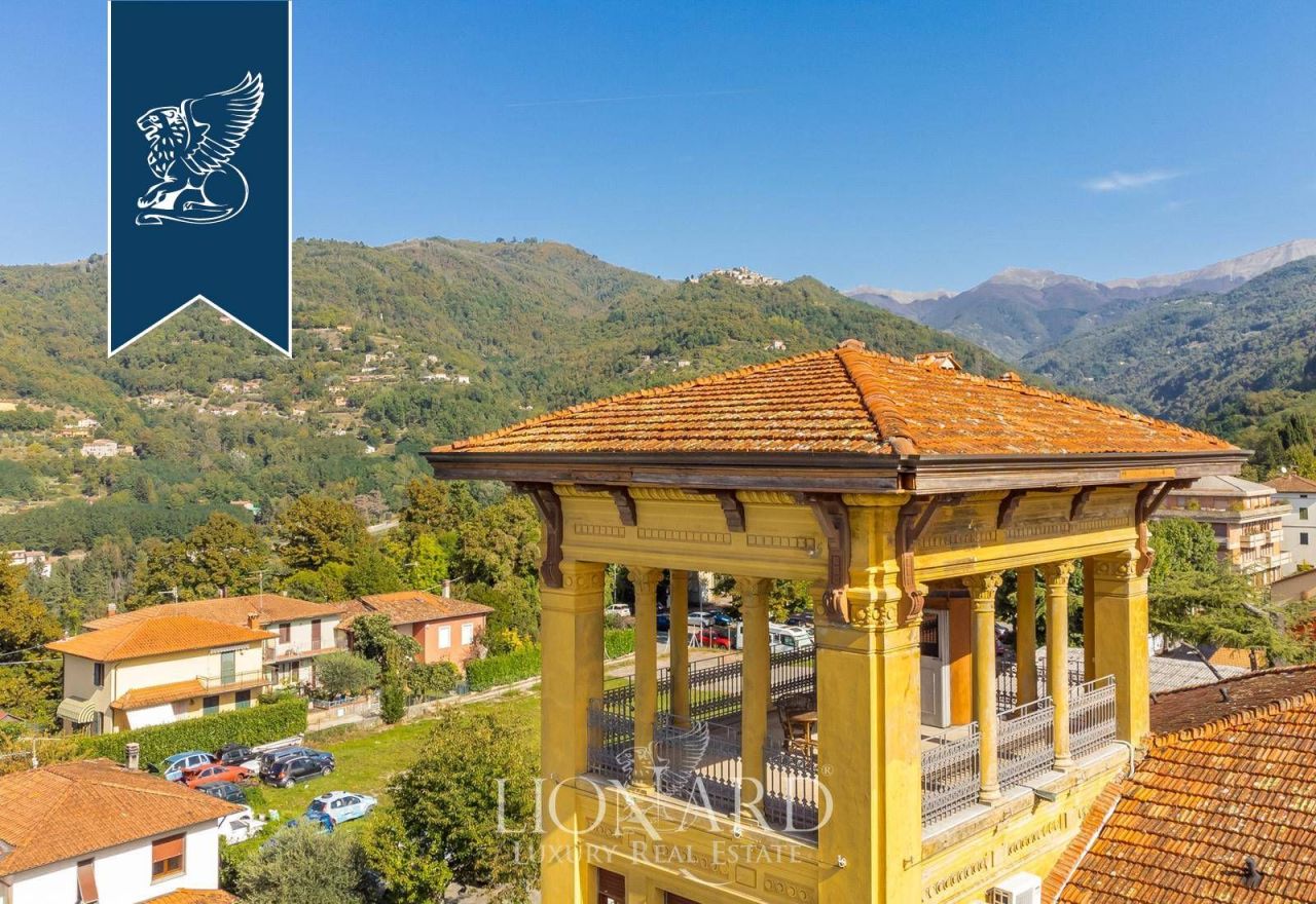 Отель, гостиница в Барге, Италия, 1 100 м² - фото 4