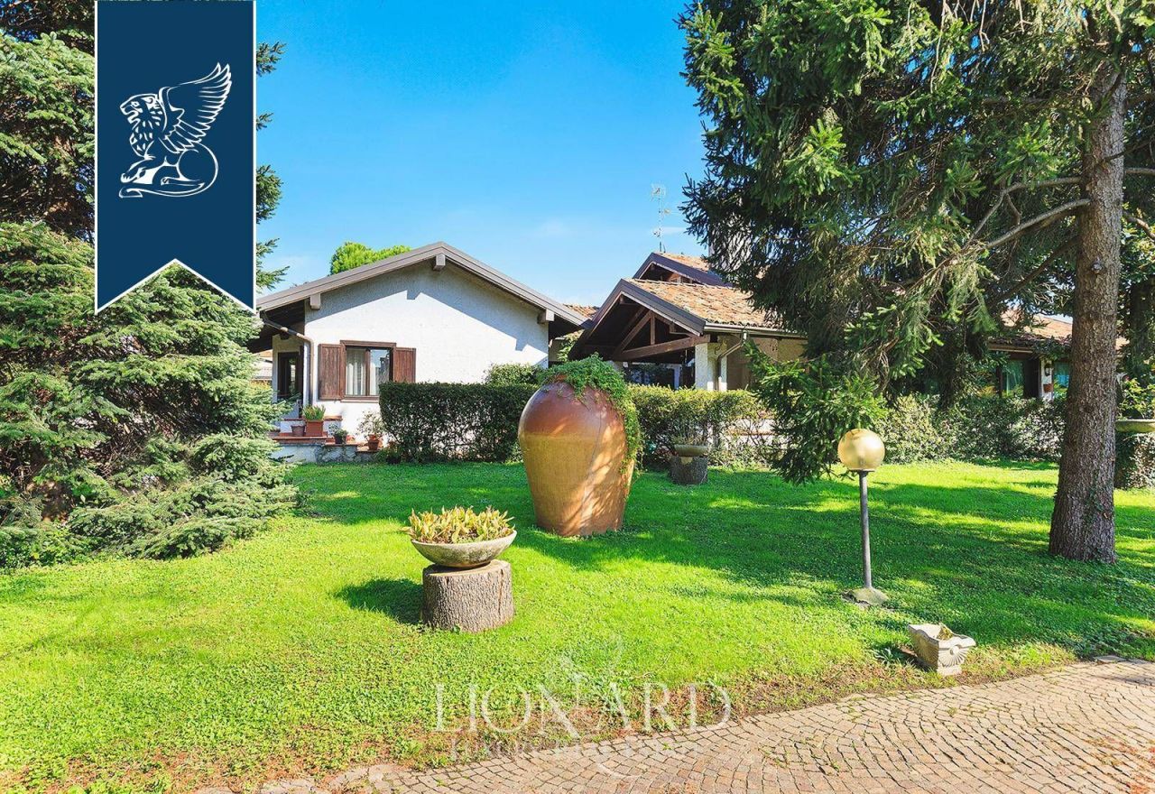 Вилла в Парабьяго, Италия, 403 м² - фото 4