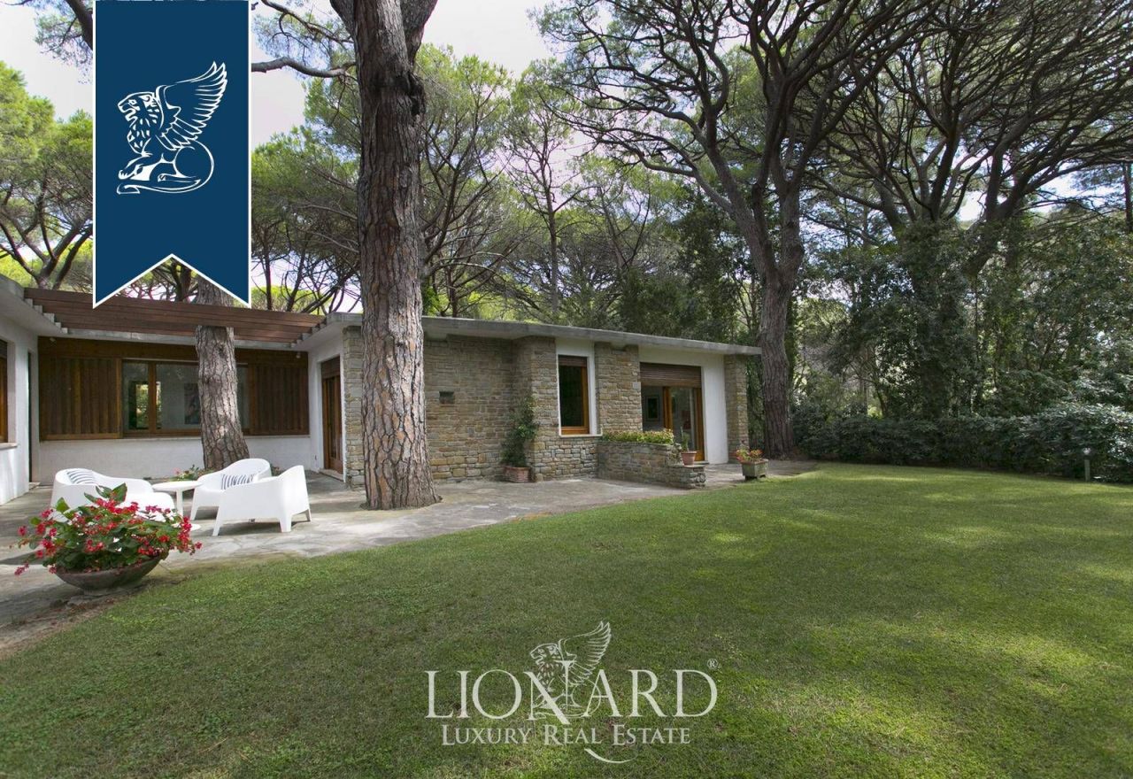 Вилла в Кастильоне-делла-Пеская, Италия, 300 м² - фото 4