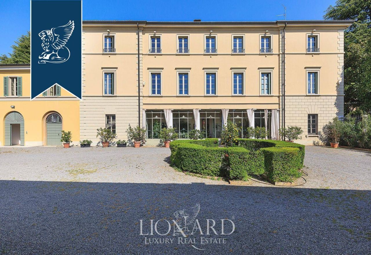 Вилла в Брешии, Италия, 1 500 м² - фото 4