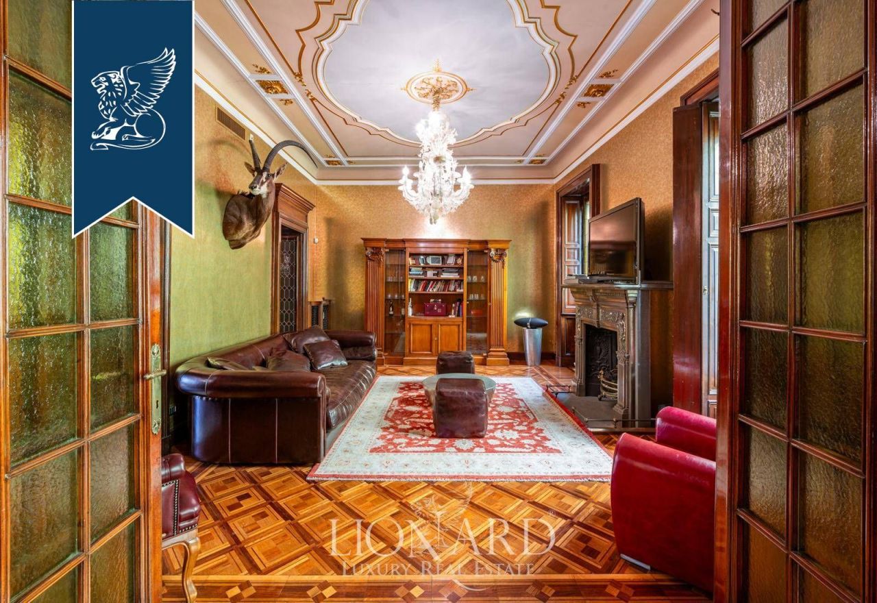 Апартаменты в Милане, Италия, 250 м² - фото 4