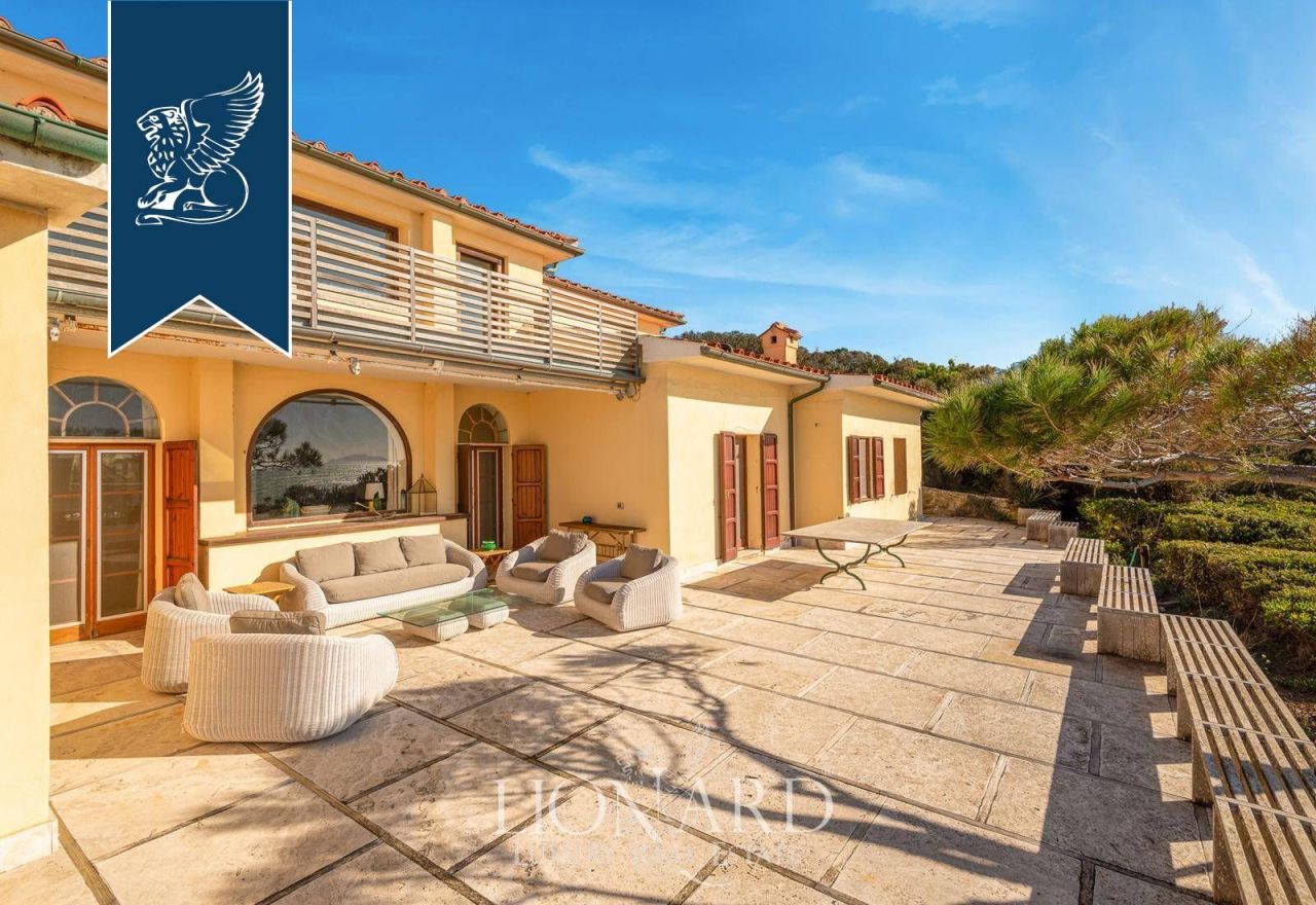 Вилла в Гроссето, Италия, 589 м² - фото 4