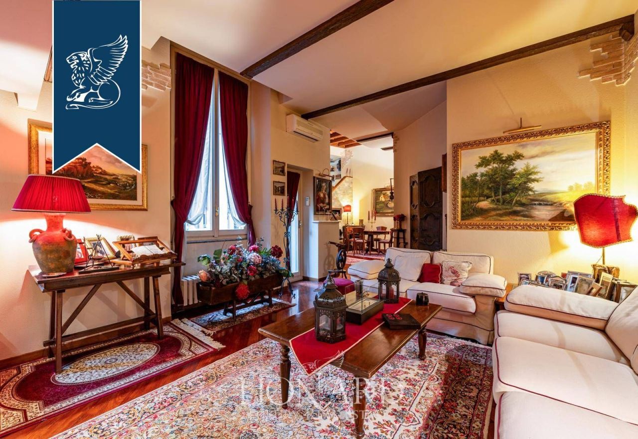 Апартаменты в Милане, Италия, 200 м² - фото 4