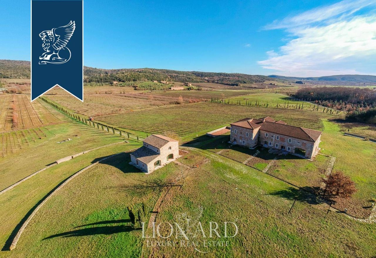 Ферма в Сиене, Италия, 1 400 м² - фото 4