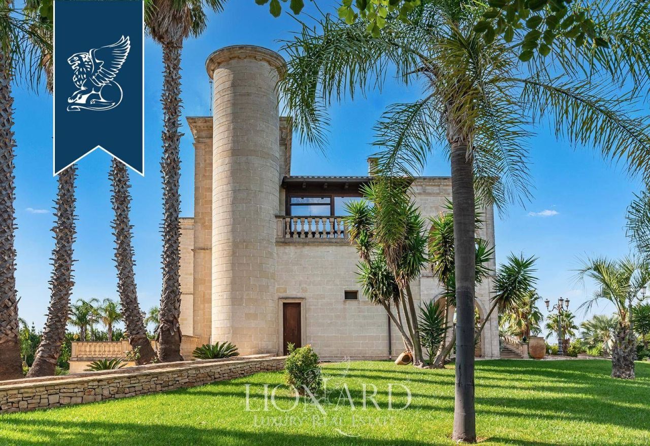 Вилла в Таранто, Италия, 1 000 м² - фото 4