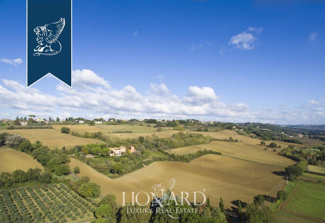 Вилла в Перудже, Италия, 550 м² - фото 4