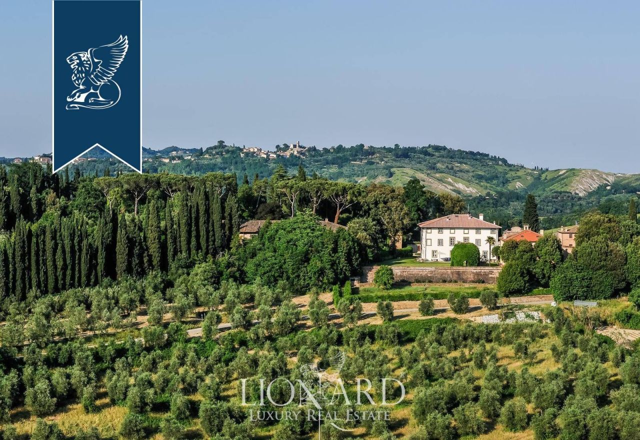 Дом в Пизе, Италия, 18 151 м² - фото 4