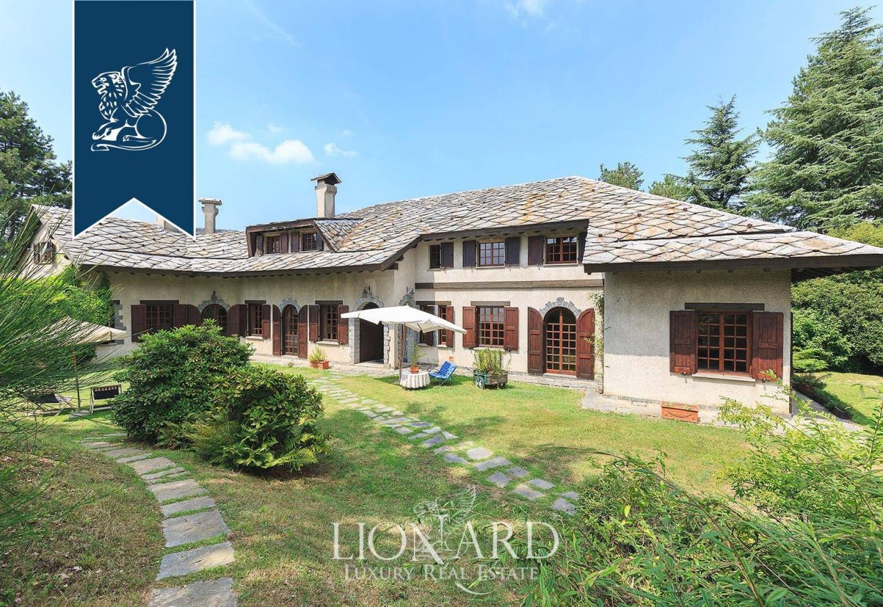 Вилла в Бодьо-Ломнаго, Италия, 1 000 м² - фото 4