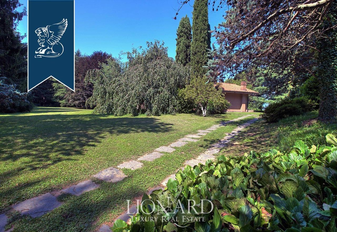 Вилла в Лекко, Италия, 500 м² - фото 4