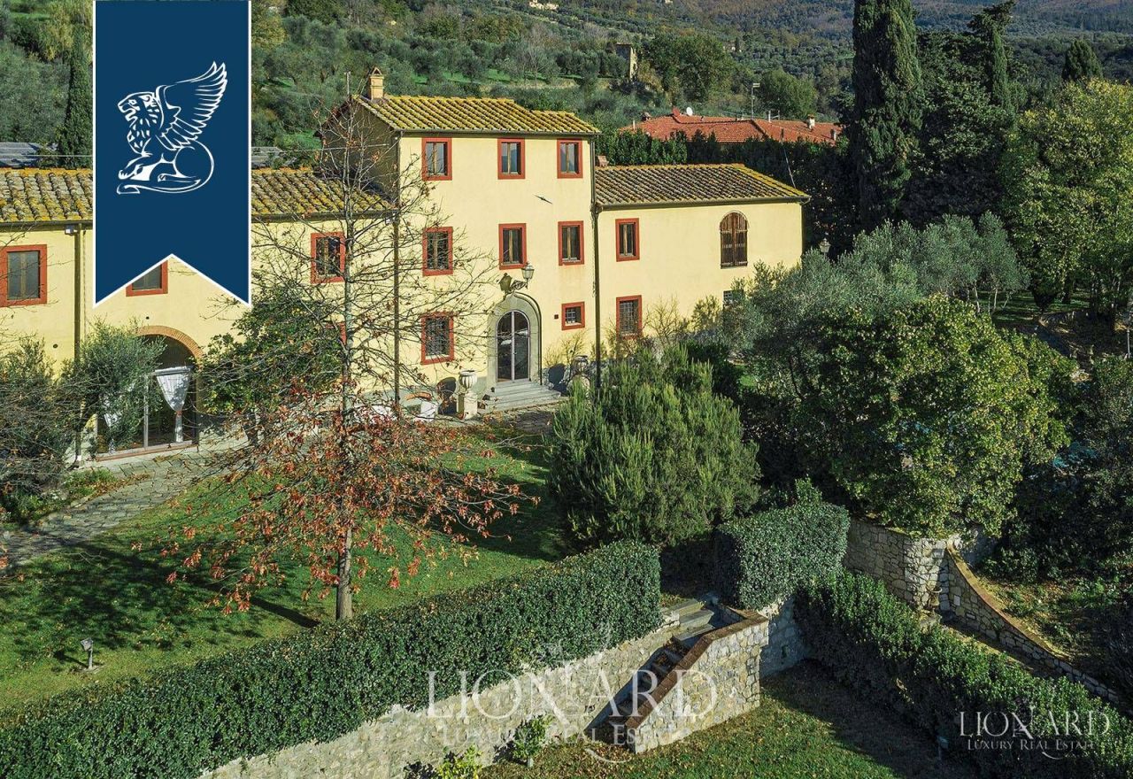 Вилла в Пистое, Италия, 1 000 м² - фото 3