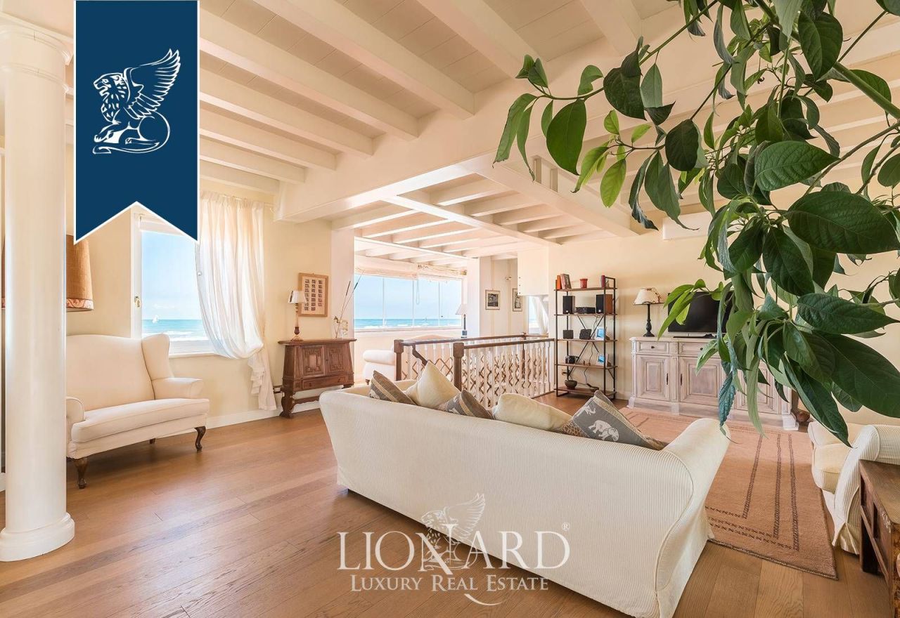 Апартаменты в Виареджо, Италия, 150 м² - фото 3