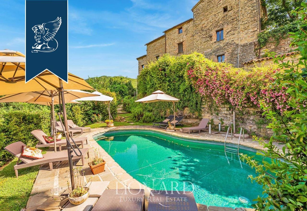 Замок в Пезаро, Италия, 1 000 м² - фото 3