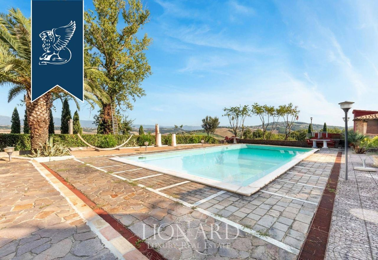 Вилла в Тоди, Италия, 850 м² - фото 3