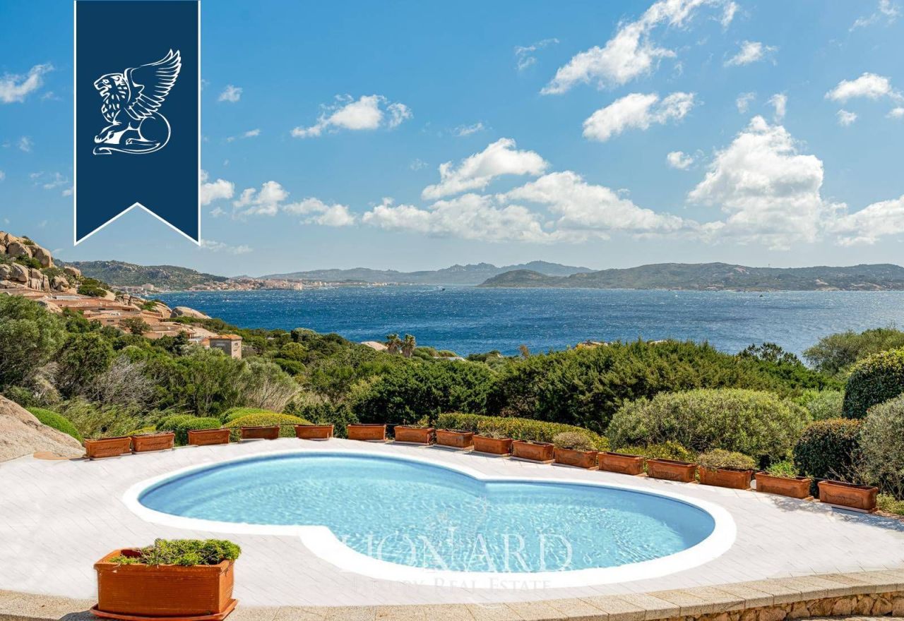 Вилла в Палау, Италия, 476 м² - фото 3