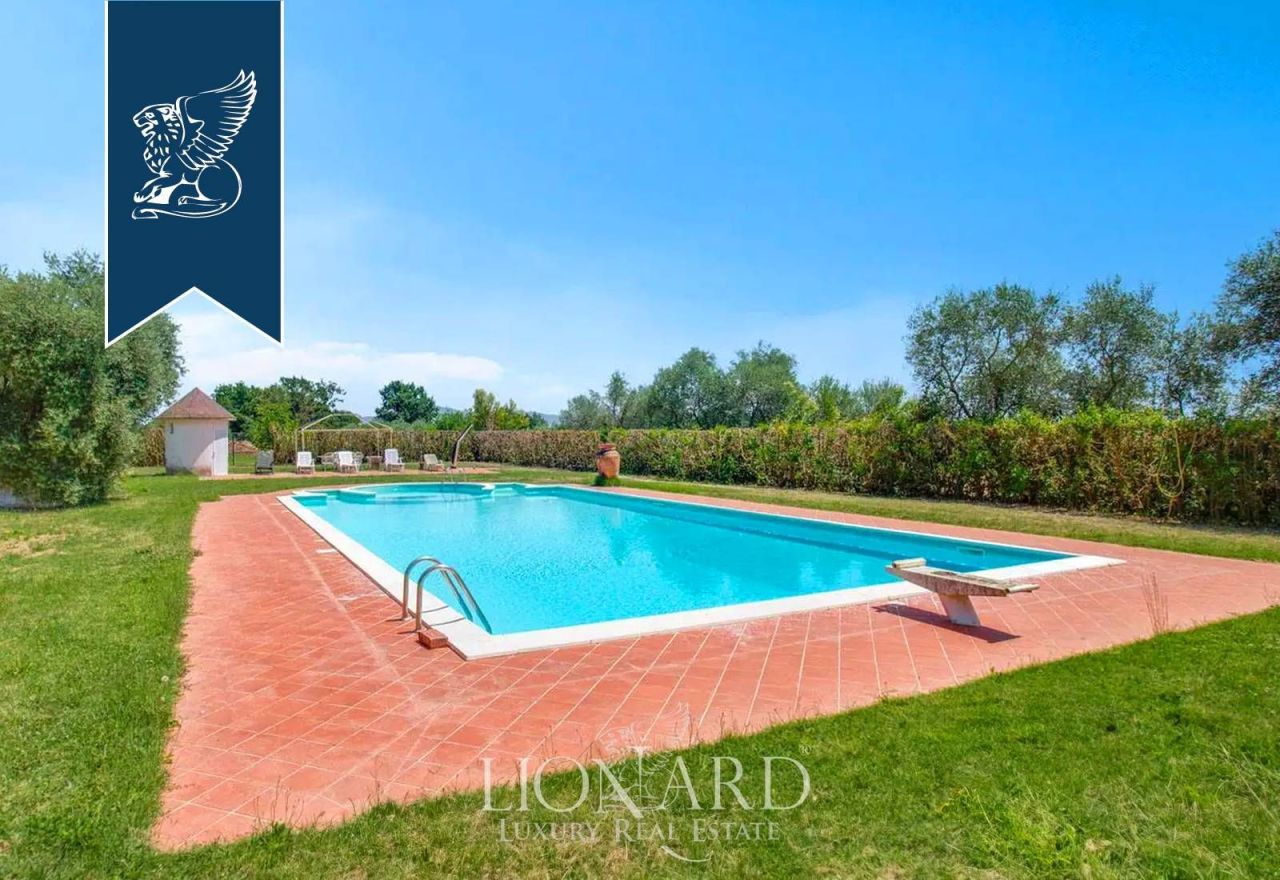 Вилла в Фояно-делла-Кьяне, Италия, 1 000 м² - фото 3