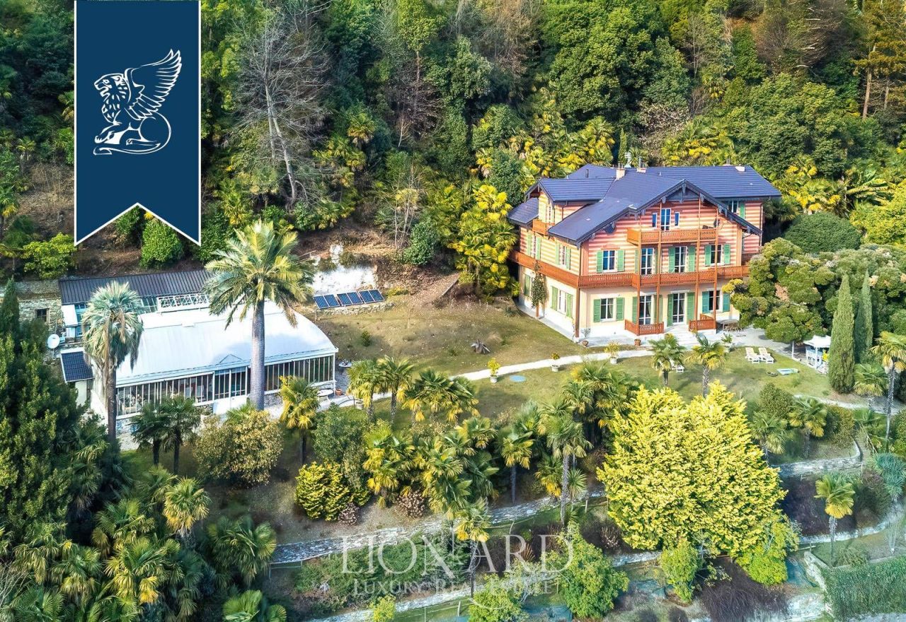 Вилла в Вербании, Италия, 1 000 м² - фото 3