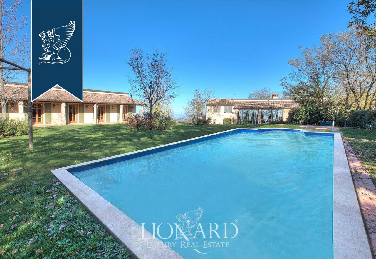 Вилла в Форли-Чезене, Италия, 700 м² - фото 3