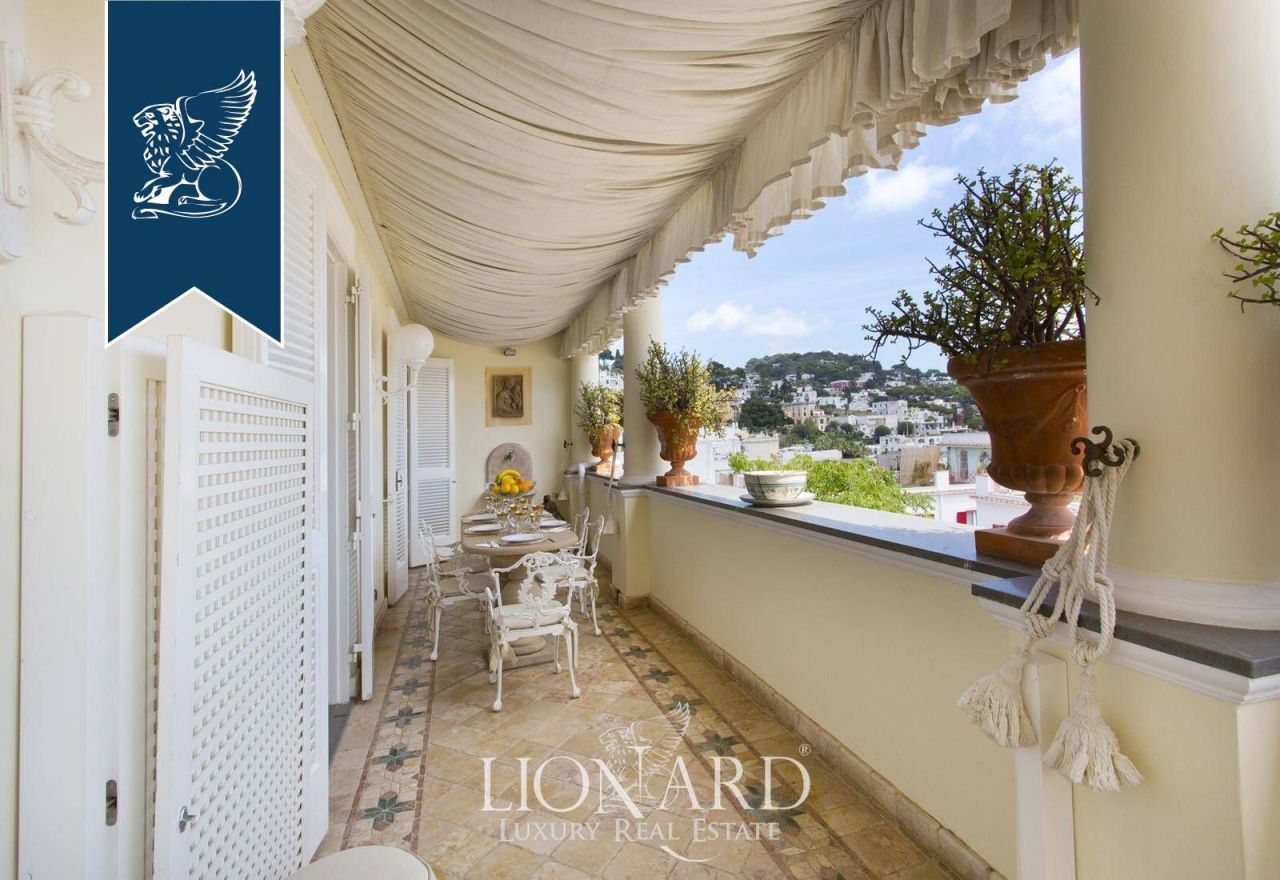 Апартаменты на Капри, Италия, 220 м² - фото 3