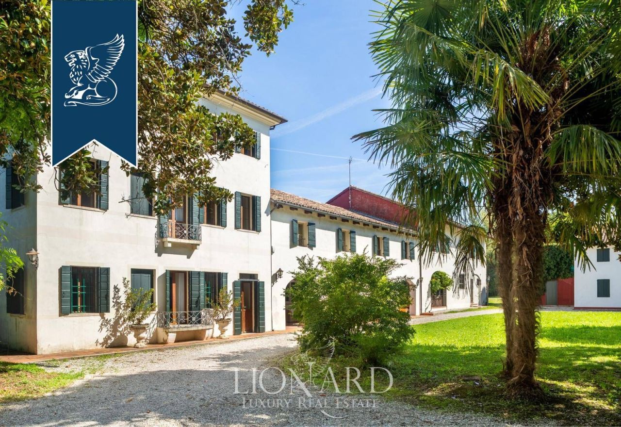 Вилла в Тревизо, Италия, 1 884 м² - фото 3