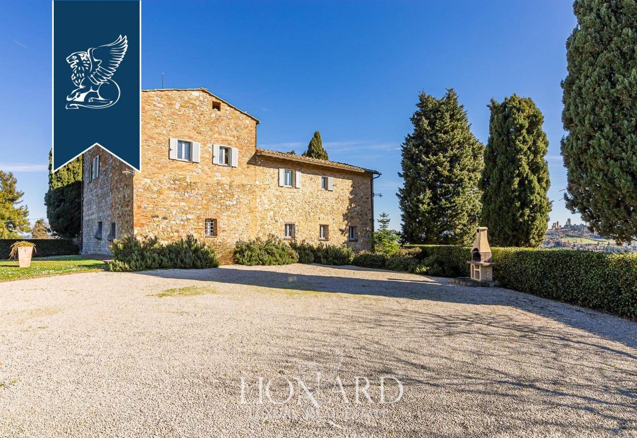 Ферма в Сан-Джиминьяно, Италия, 649 м² - фото 3