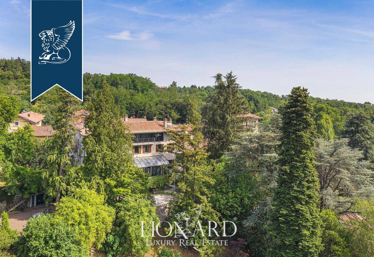 Вилла в Варесе, Италия, 622 м² - фото 4