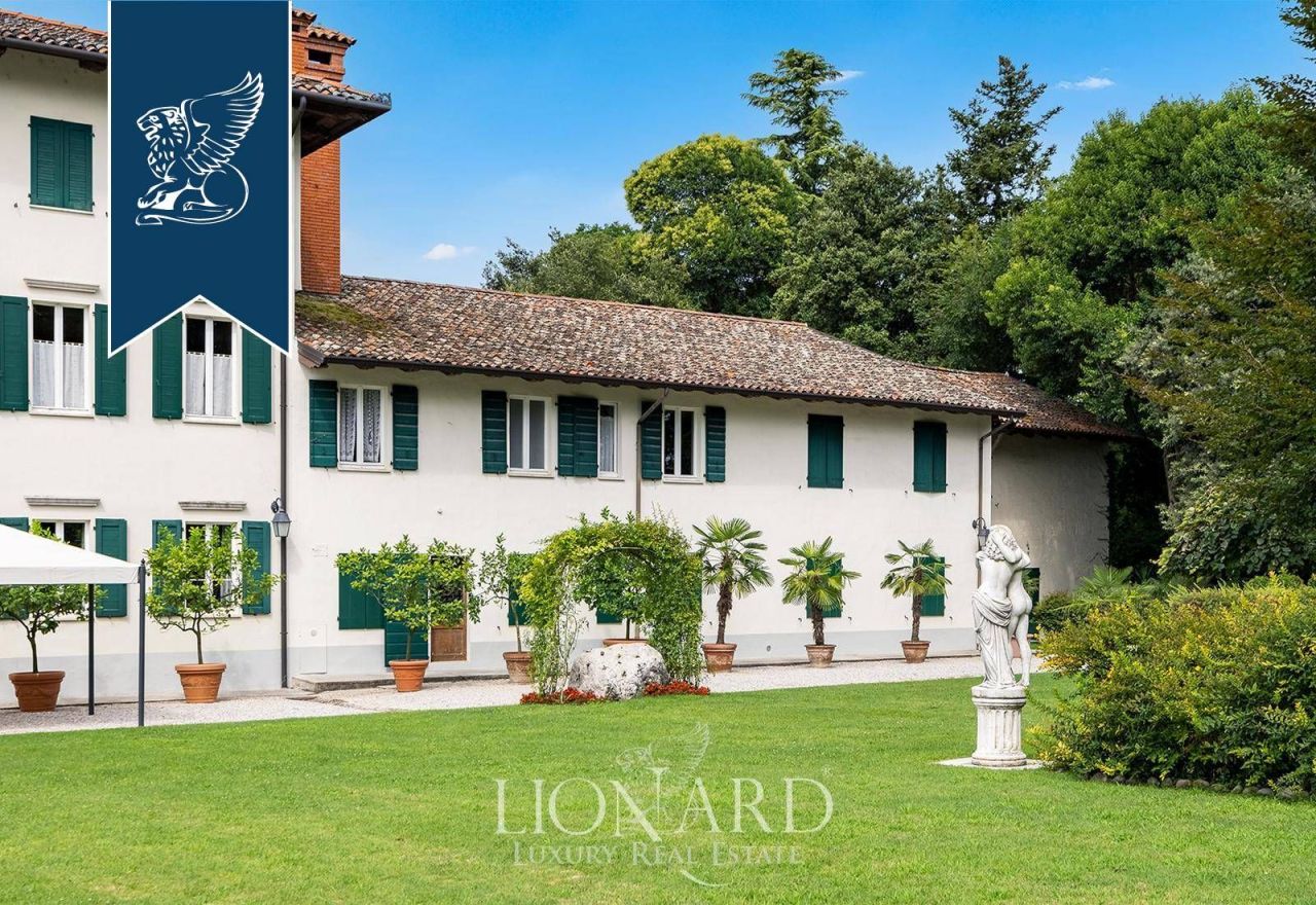 Вилла в Порденоне, Италия, 2 300 м² - фото 5