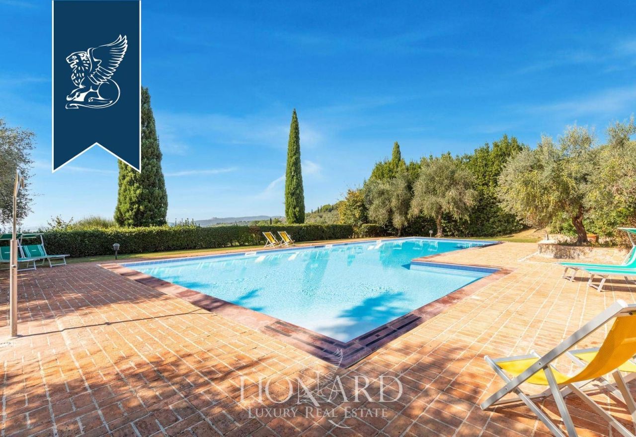 Дом в Туоро-суль-Тразимено, Италия, 2 500 м² - фото 5