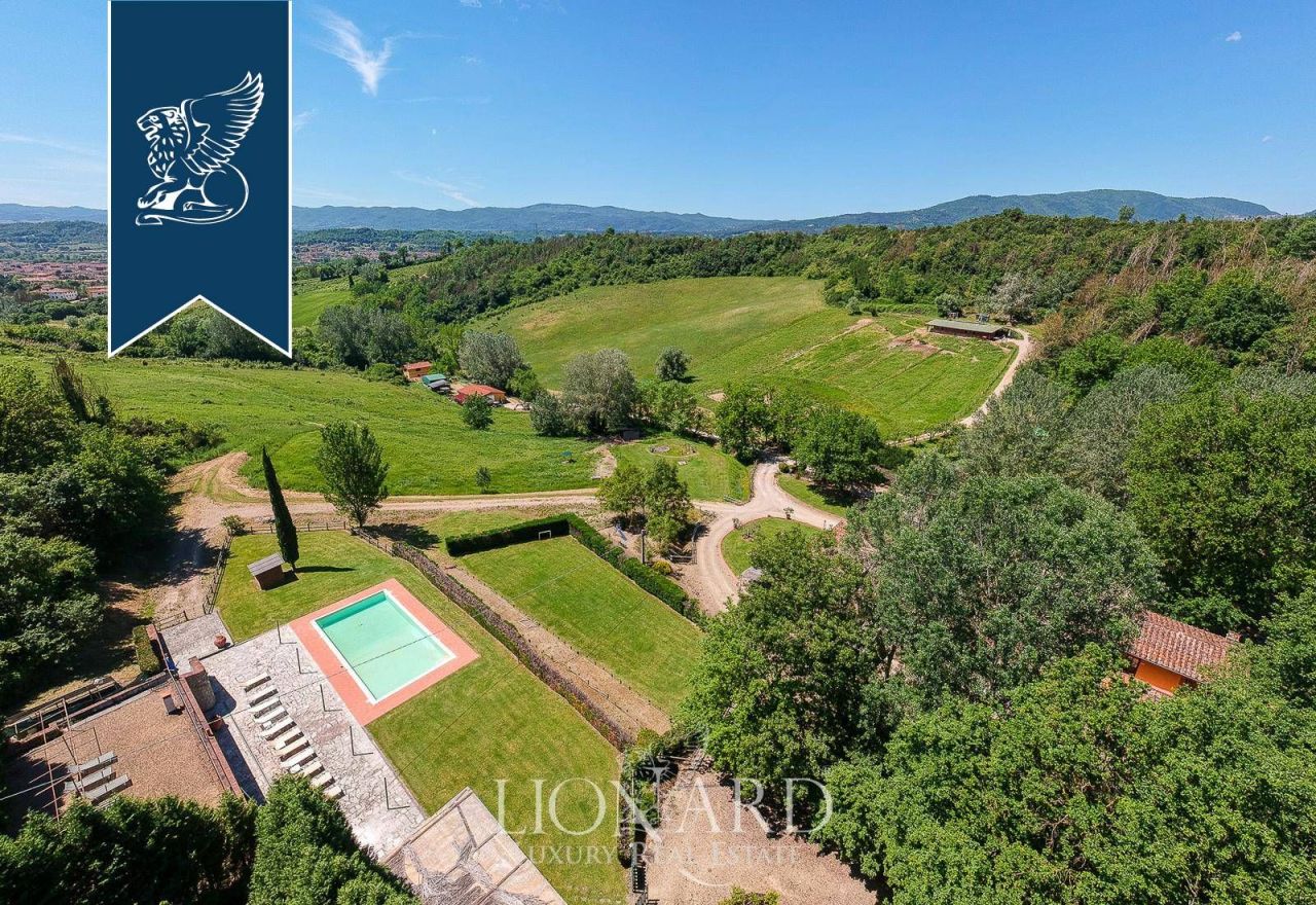 Ферма во Флоренции, Италия, 900 м² - фото 5