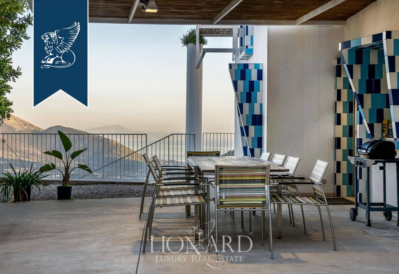 Вилла в Латина, Италия, 630 м² - фото 5