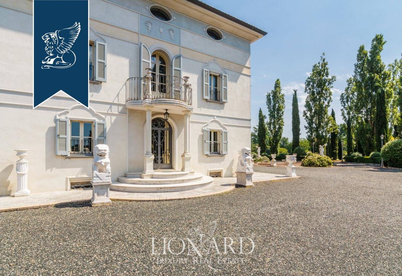 Вилла в Реджо-Эмилии, Италия, 800 м² - фото 5