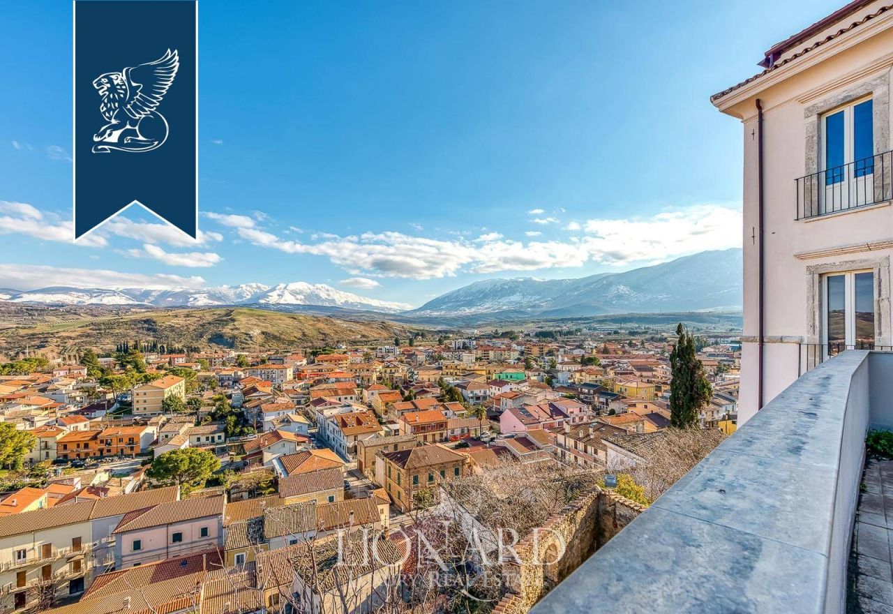 Замок в Пескаре, Италия, 3 200 м² - фото 5