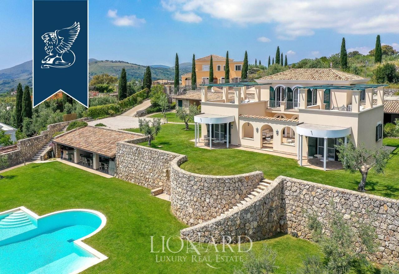 Дом в Латина, Италия, 400 м² - фото 5