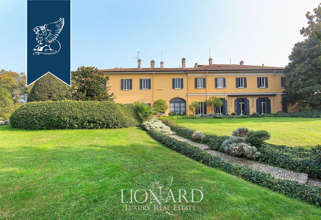 Вилла в Лекко, Италия, 1 000 м² - фото 5