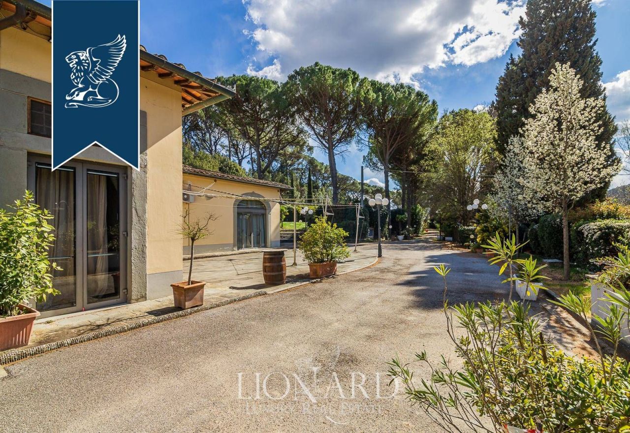 Вилла во Флоренции, Италия, 1 000 м² - фото 5