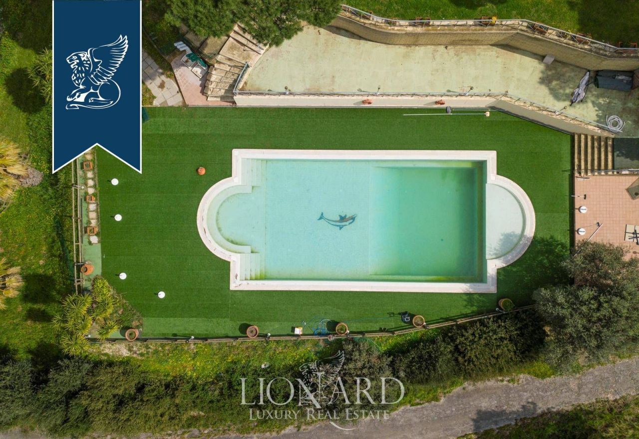 Вилла в Гроссето, Италия, 1 100 м² - фото 5