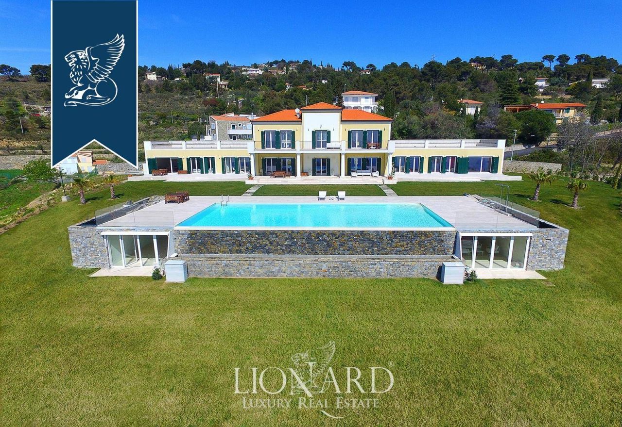 Вилла в Империи, Италия, 800 м² - фото 5