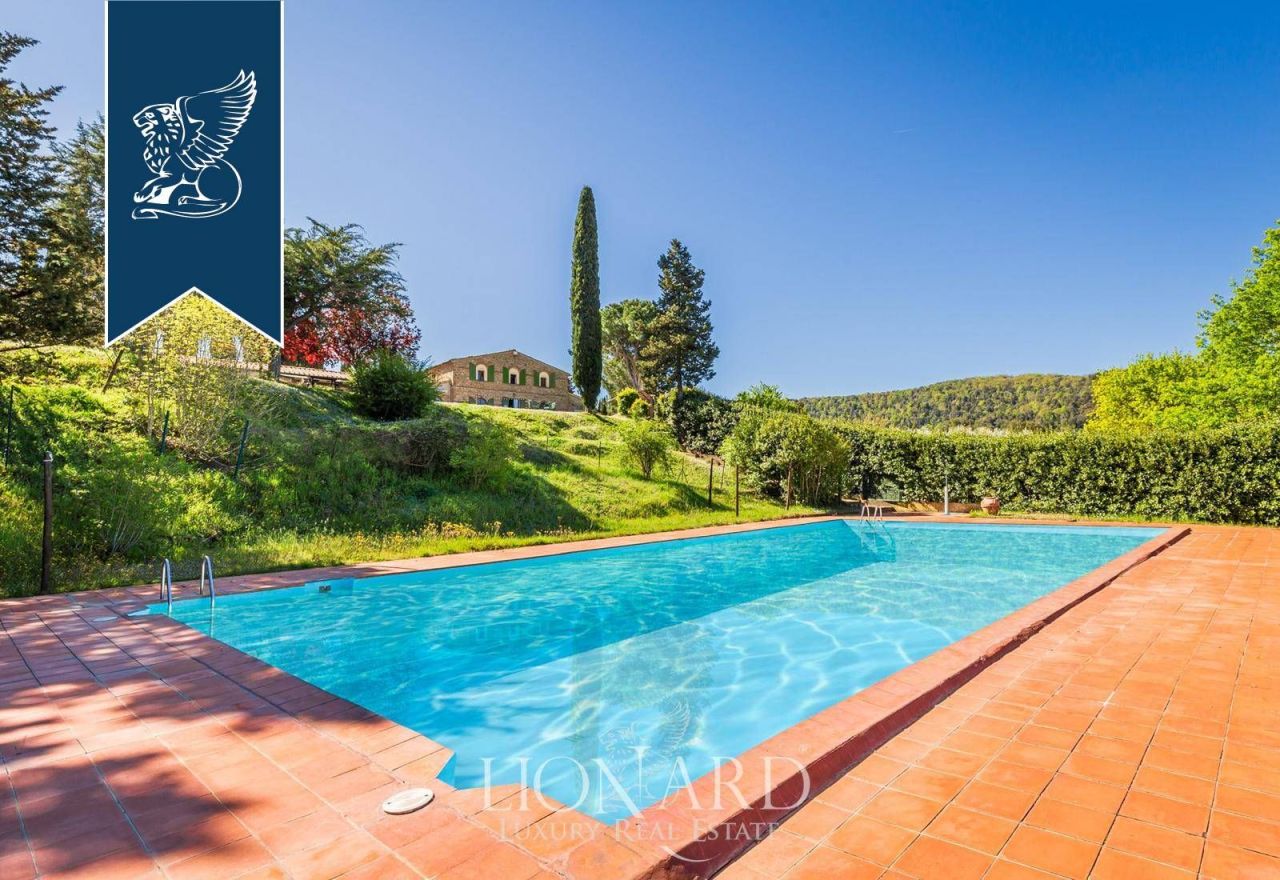 Ферма в Вольтерре, Италия, 530 м² - фото 5