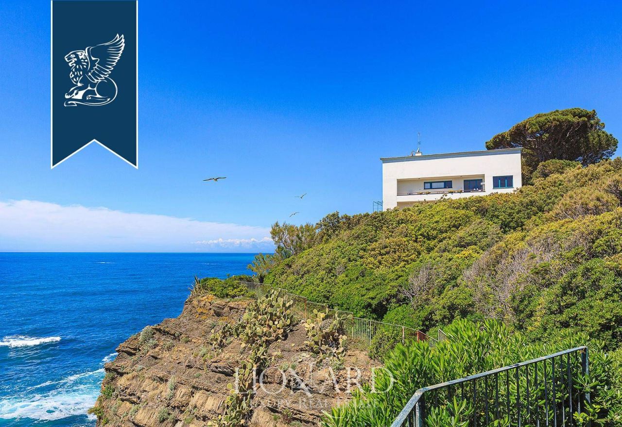 Вилла в Сестри-Леванте, Италия, 1 100 м² - фото 5