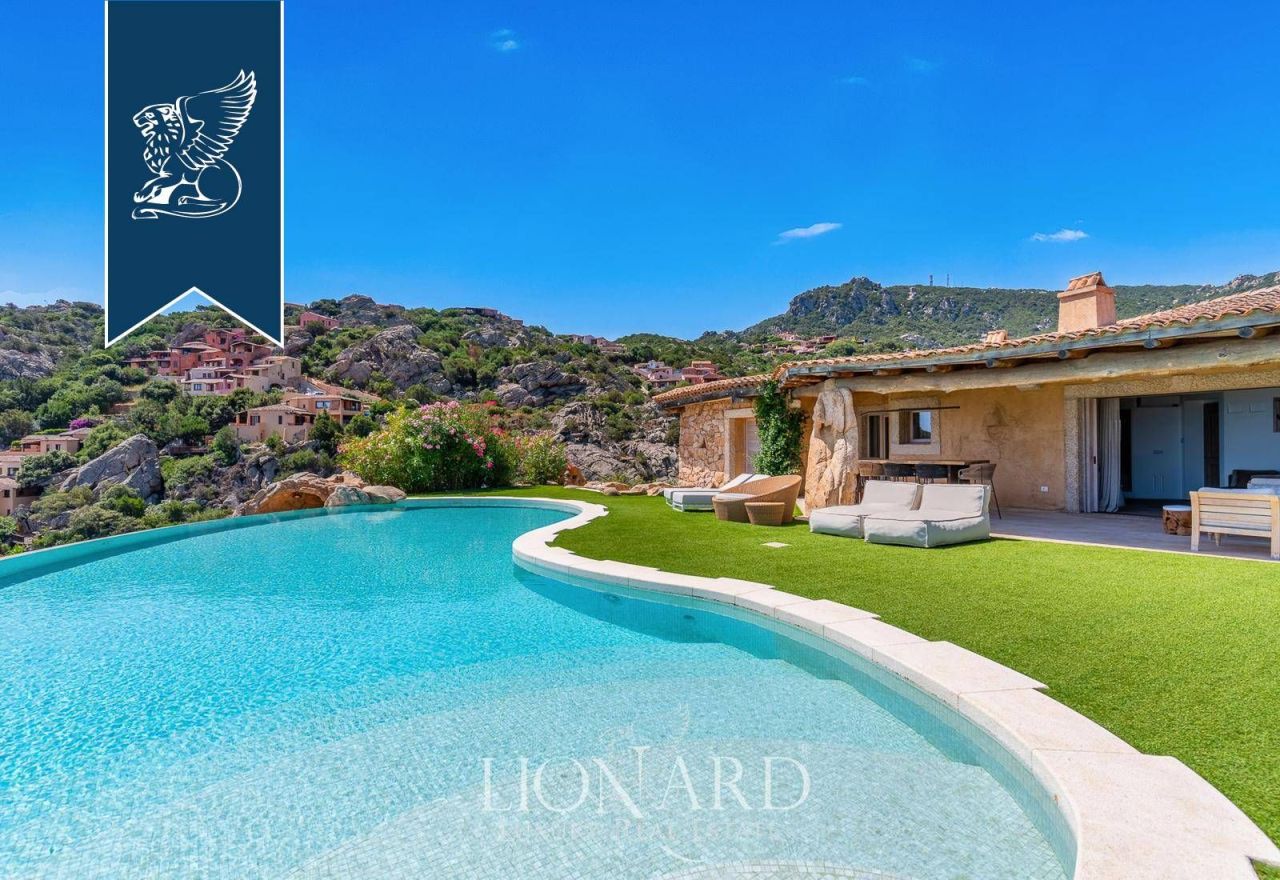 Вилла в Порто Черво, Италия, 203 м² - фото 5